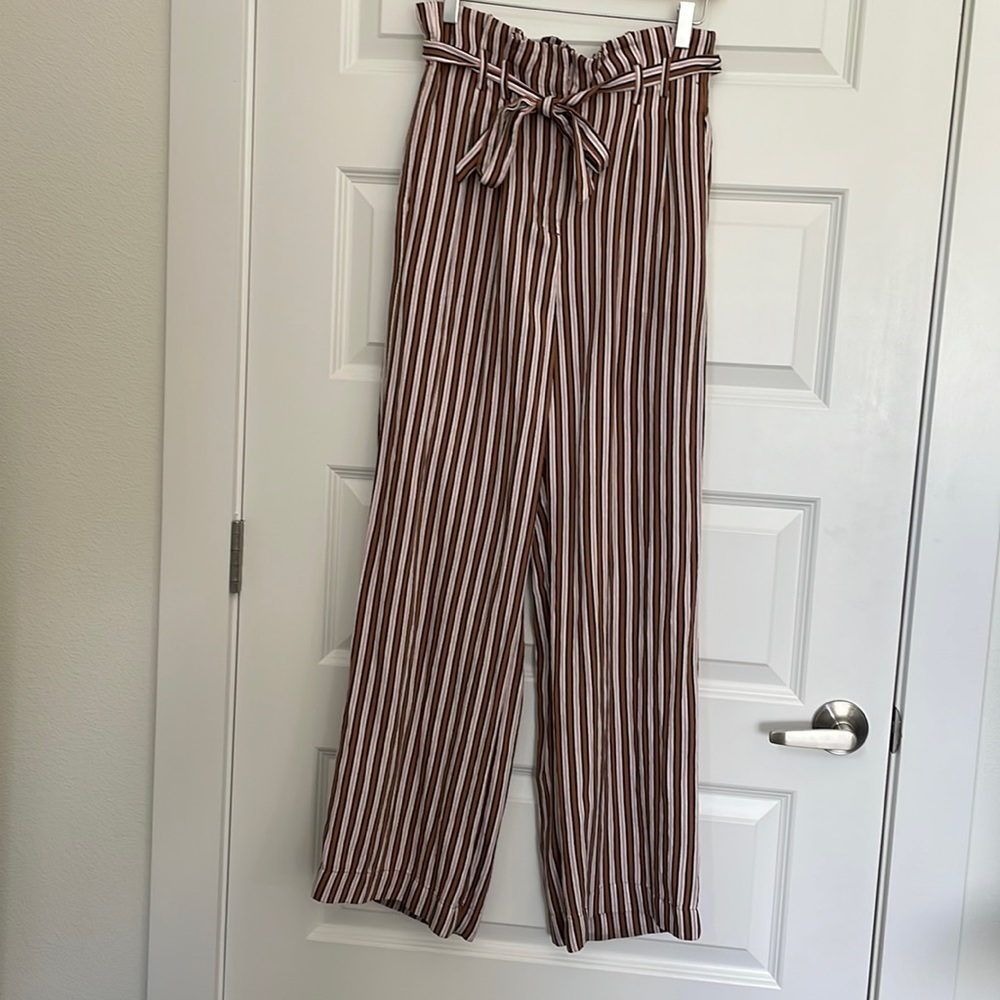 Express flowing work to play pants size XS. Wide Leg High Rise